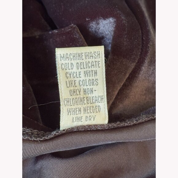 Lord & Taylor Women Velvet Midi Dress Sz 16 Long Sleeve Black Witchy Punk Gothic - Picture 7 of 9